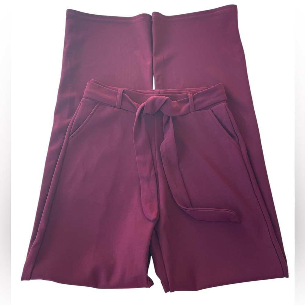 AQ Sports Ladies Burgundy Stretch Pull-on Pants Straight Leg Belted Size Med NWT